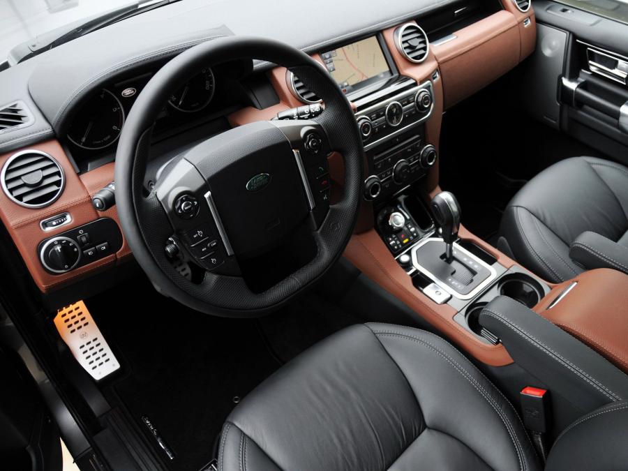  Land Rover Discovery 4 by Startech 2011 года  (фото 2 из 5)